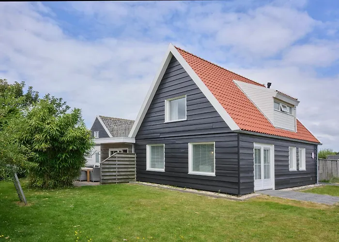 Strandvilla Roots